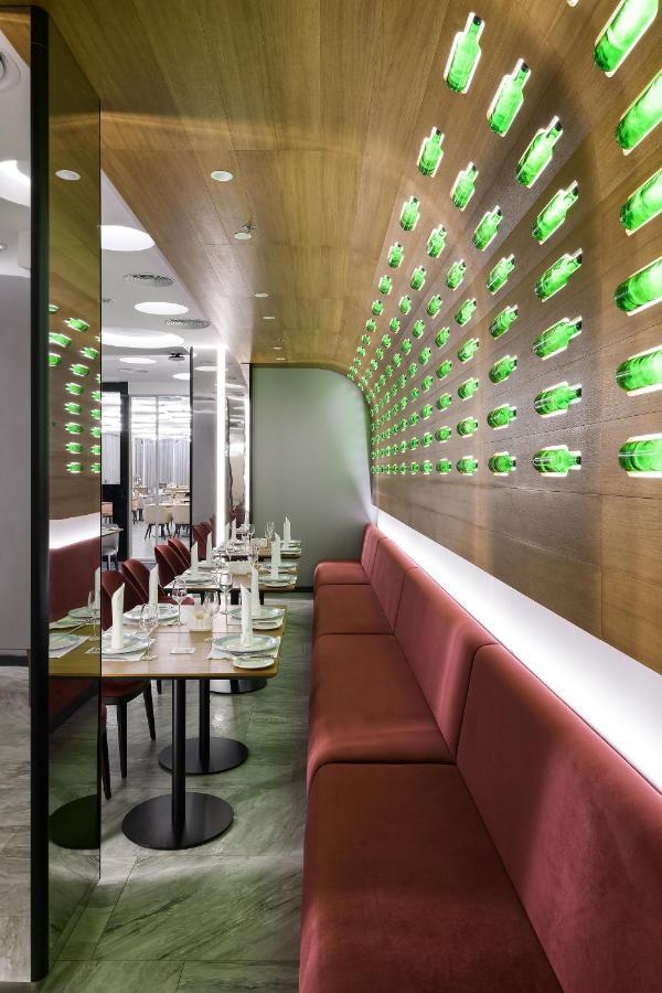 Premier Hotel Odessa Exteriör bild Restaurant interior